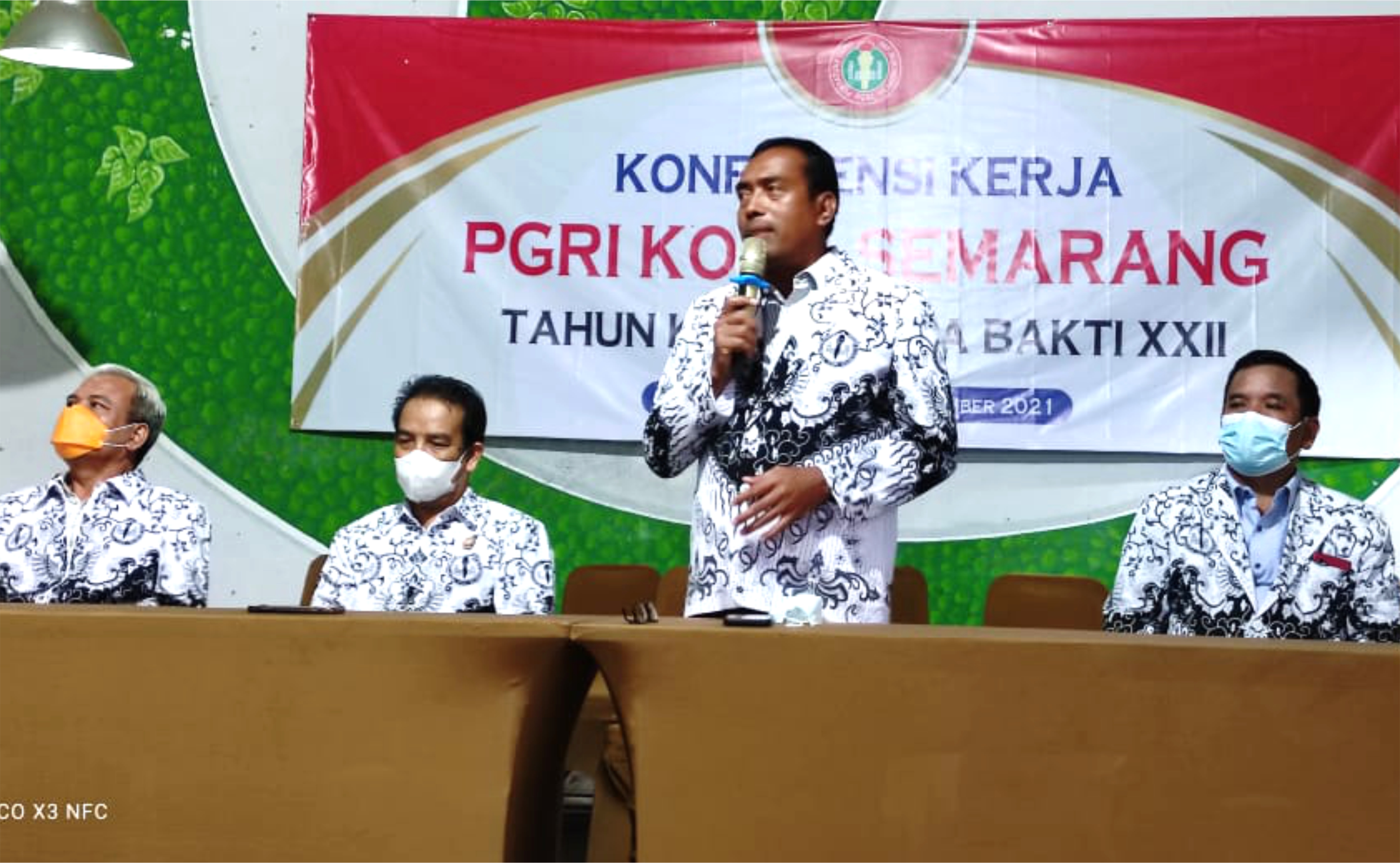 Pelaksanaan Konferensi Kerja PGRI Kota Semarang Tahun Kedua Masa Bakti XXII
