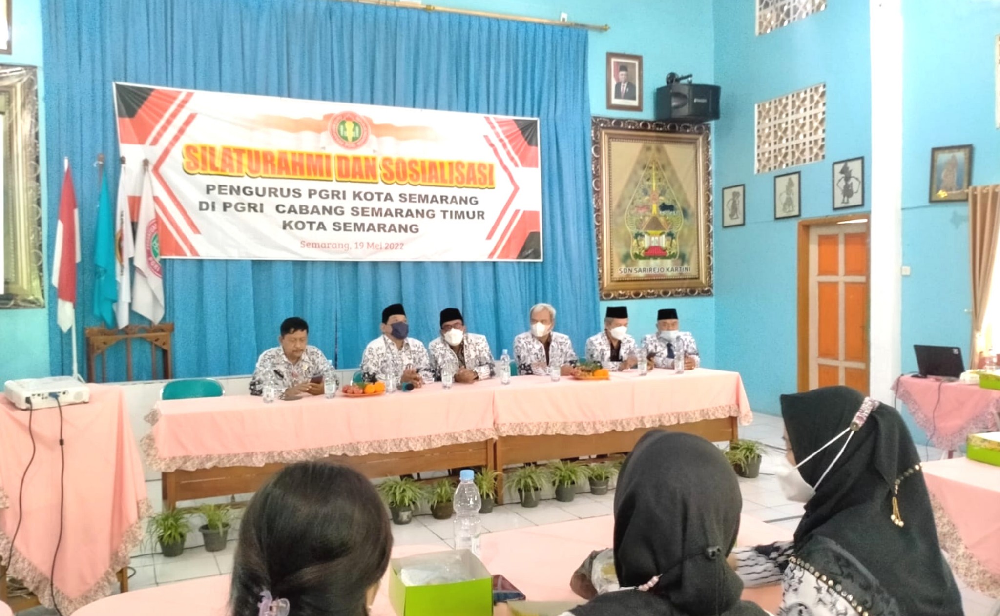 Silaturrahmi dan Sosialisasi Sistem Keanggotaan Baru oleh Pengurus PGRI Kota Semarang di PGRI Cabang Semarang Timur